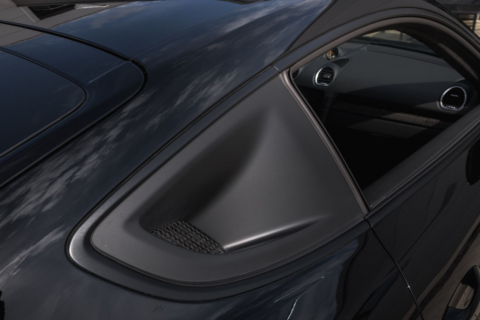 Fahrzeugabbildung Porsche 718 GT4 RS Clubsportp.-90 Ltr.Tank- SportChrono