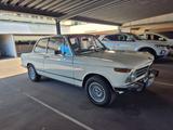 BMW 2002 - weiße BMW 2002