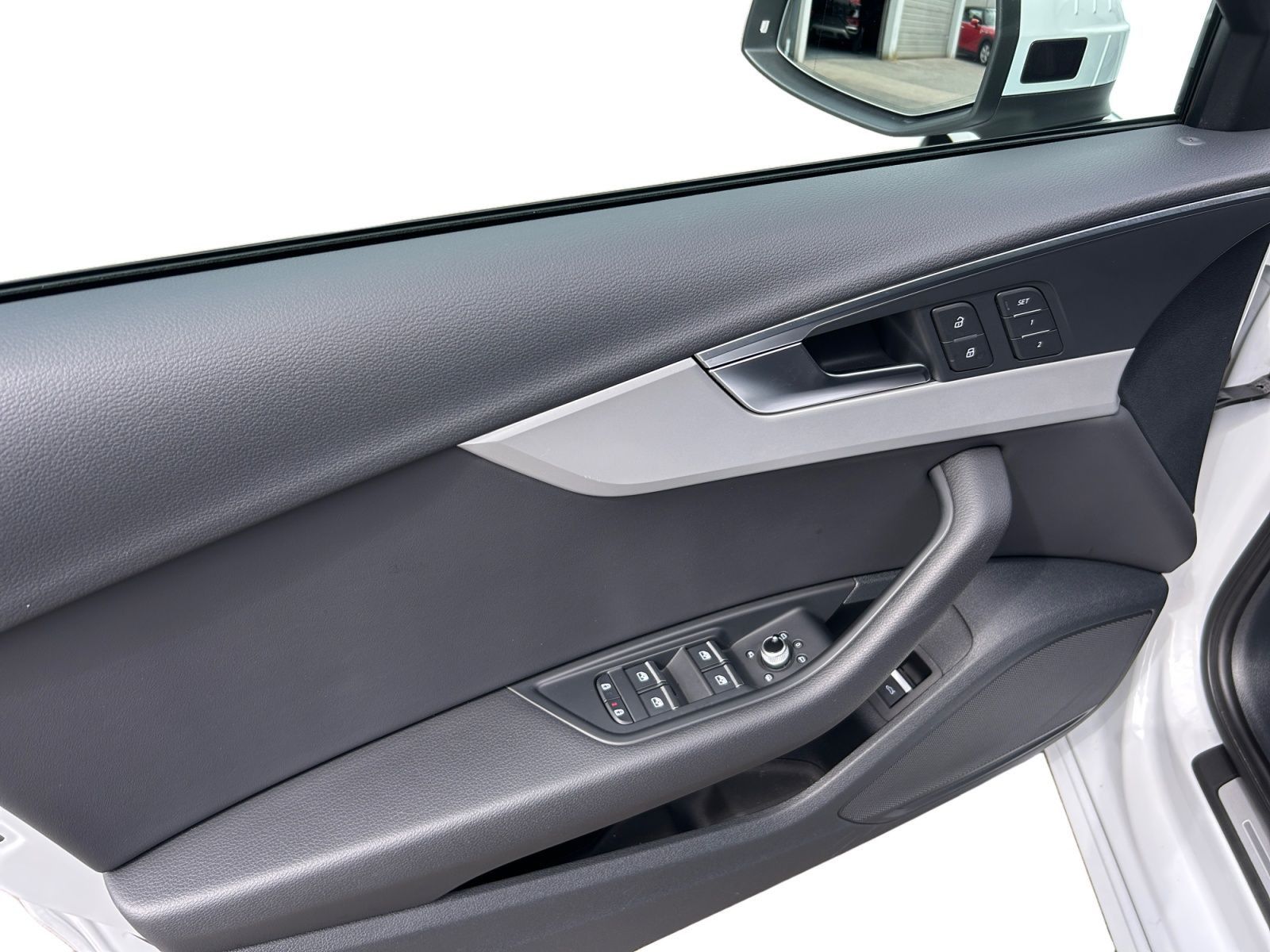 Audi A4 - Bild 15