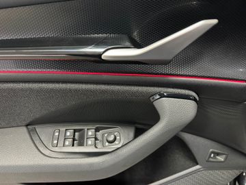 Fahrzeugverkauf 11 Skoda Kodiaq 1.5 TSI Selection Matrix*7-Sitze*AHK