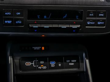 Hyundai Kona Trend Elektro 2WD Autobahnassistent Kamera