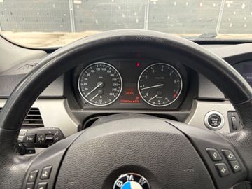 BMW 320 - 10