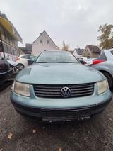 Volkswagen Passat - Volkswagen Passat aus 1999: Kombi
