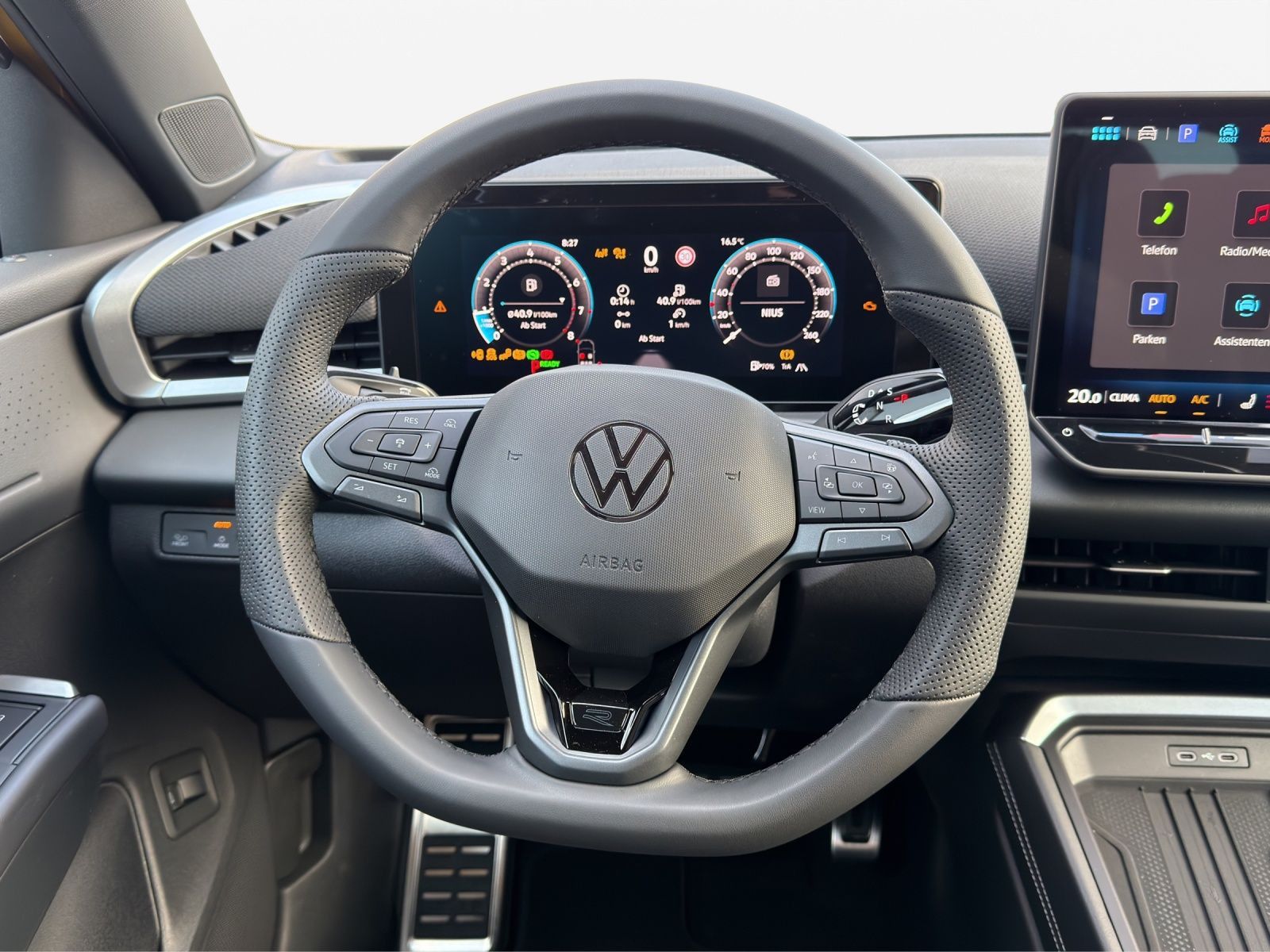 Volkswagen T-Roc - Bild 8