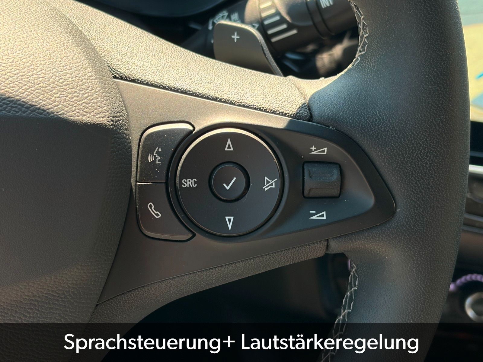 Fahrzeugabbildung Opel Corsa F GS 1.2 Turbo LED CAM PDC LHZ SHZ CarPlay