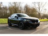 BMW X4 M Competition - BMW X4 M mit Benzin-Antrieb: Automatik