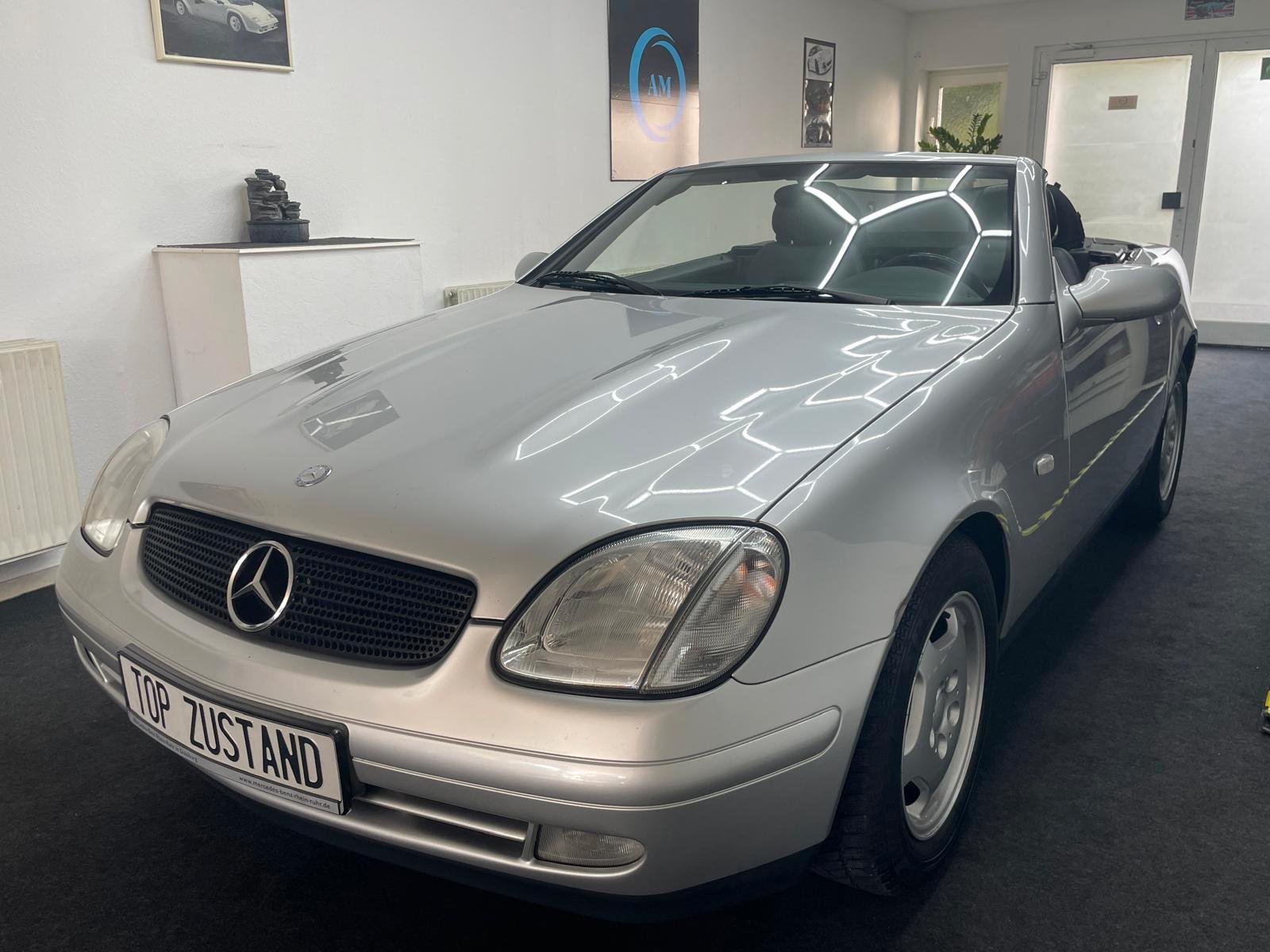 Mercedes-Benz SLK 200