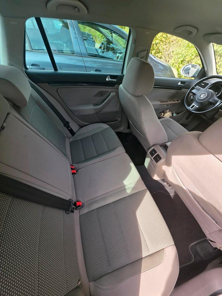 Volkswagen Golf 2011 — photo 6