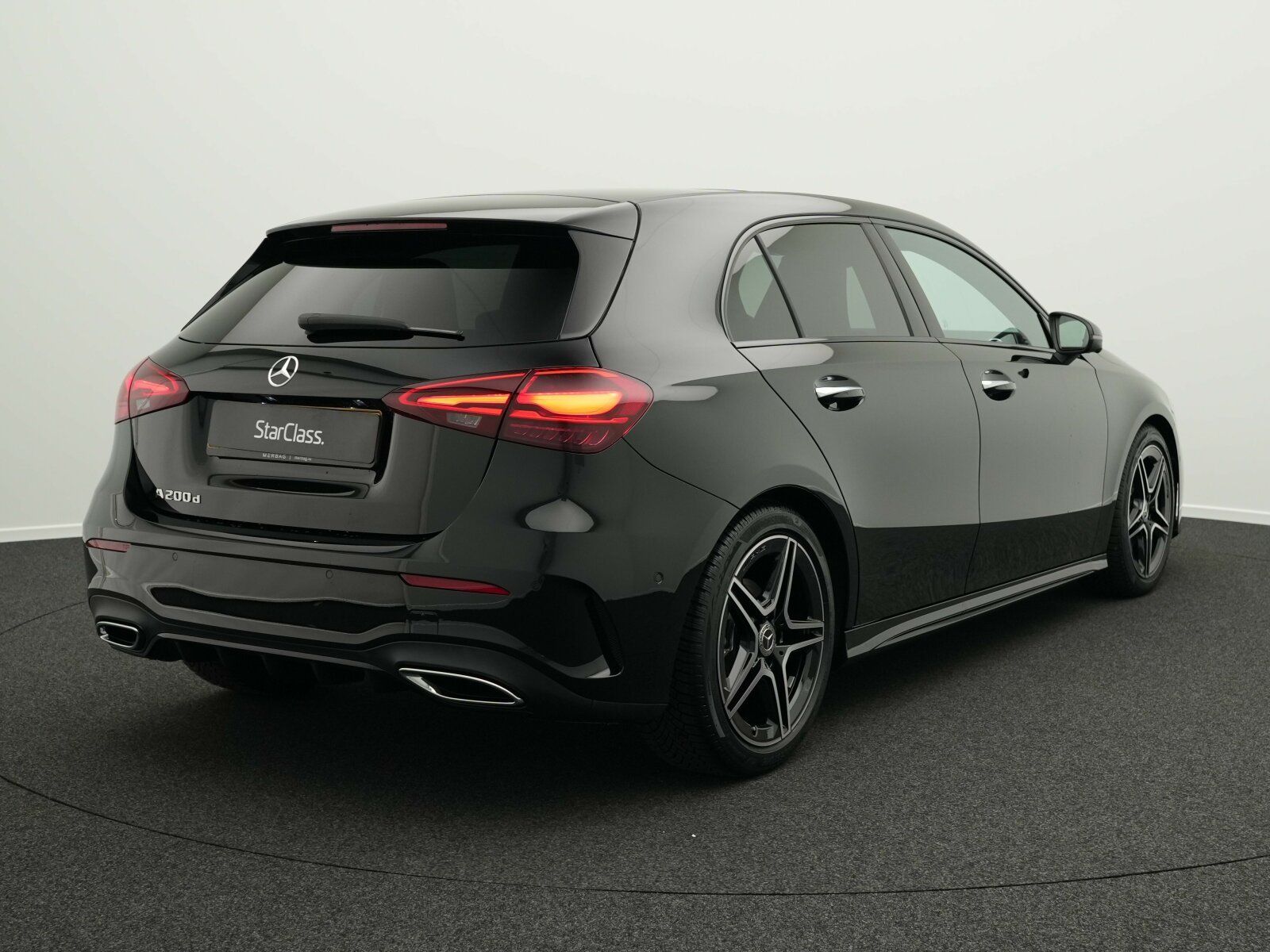 Mercedes-Benz A 200 d AMG-Line Premium Plus imagem 3