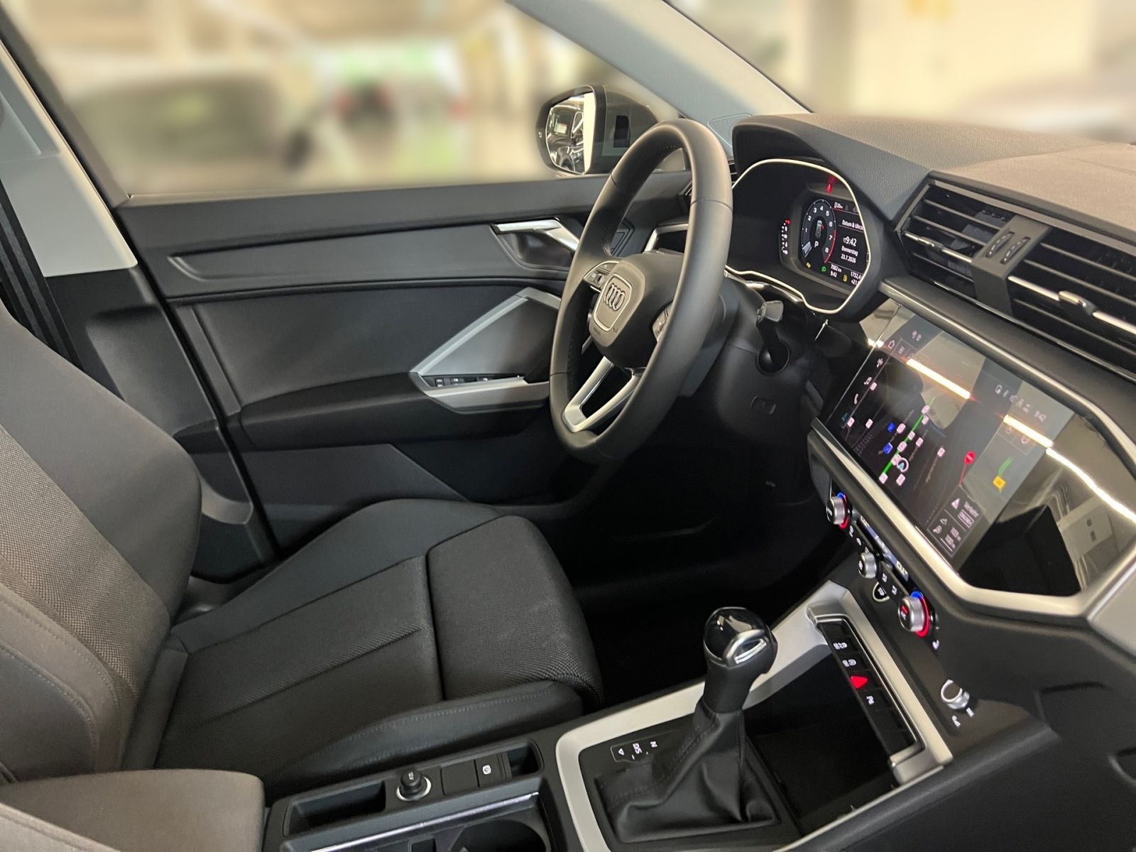 Audi Q3 - Bild 12