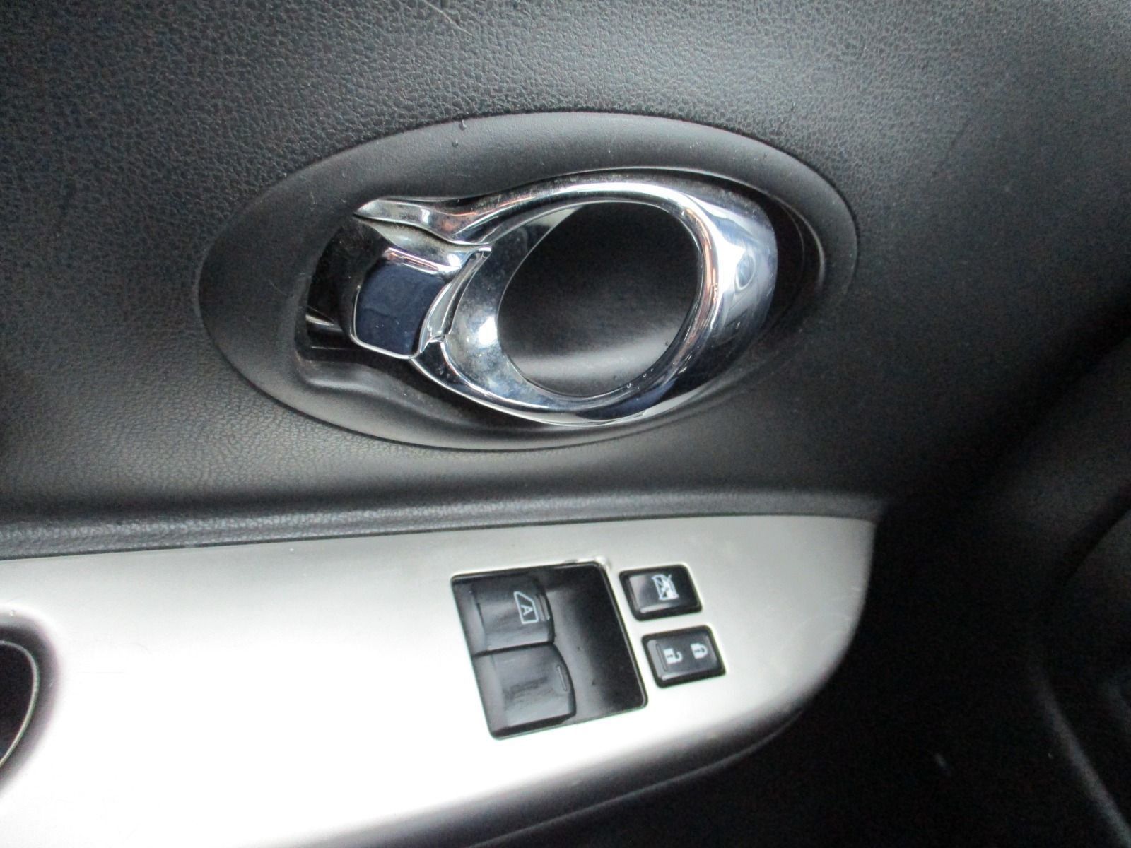 Fahrzeugabbildung Nissan Micra 1.2 Acenta Klima RFS ALW