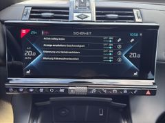 Fahrzeugabbildung DS Automobiles DS 7 Crossback E-Tense 300 4x4 Grand Chic