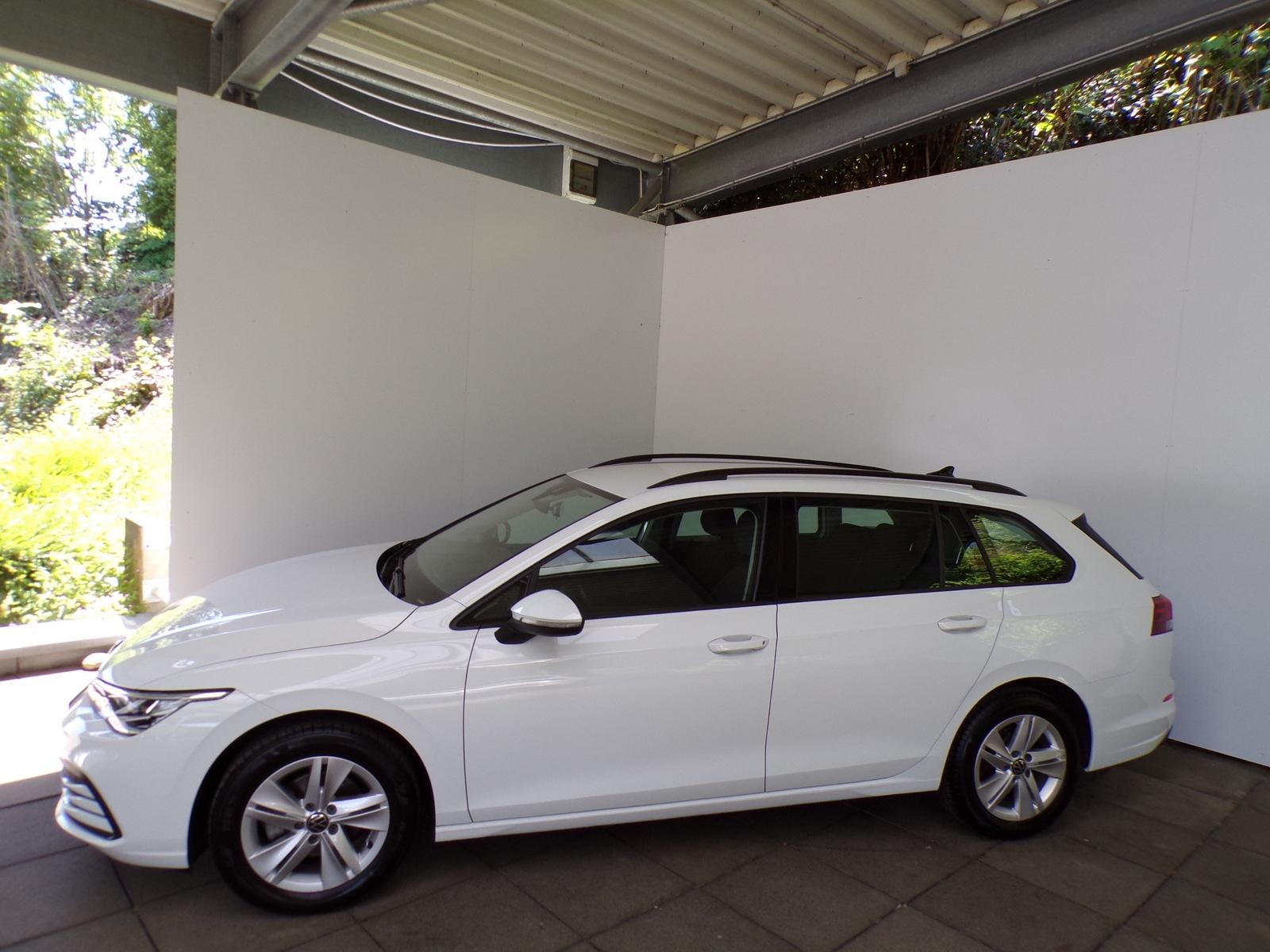 Volkswagen Golf VIII VARIANT 1.5 TSI LIFE / LED'S+SITZHZG, миниатюра 5