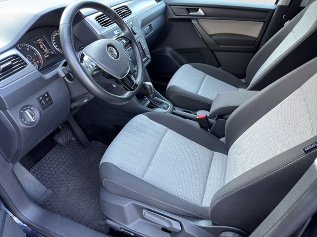 Fahrzeugabbildung Volkswagen Caddy Behindertengerecht Rollstuhlrampe