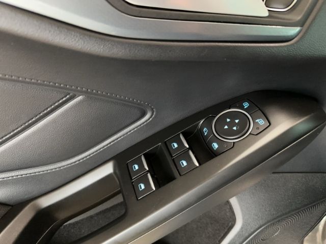 Focus Active EcoBoost 1.0+Navi+LED+Apple CarPlay