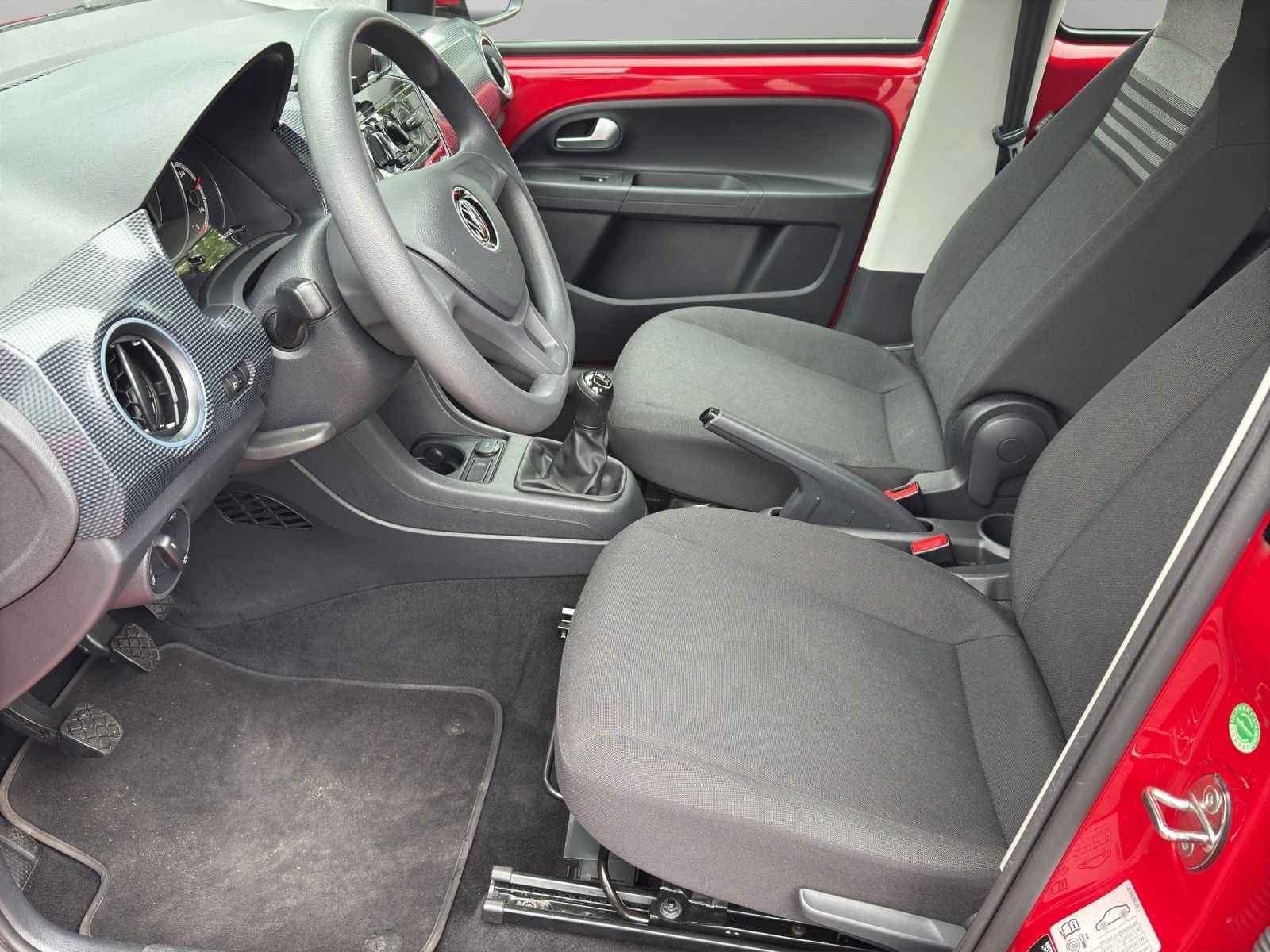 Volkswagen up! - Bild 9