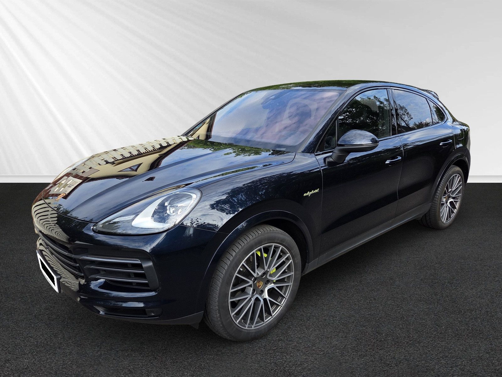 Porsche Cayenne - 1