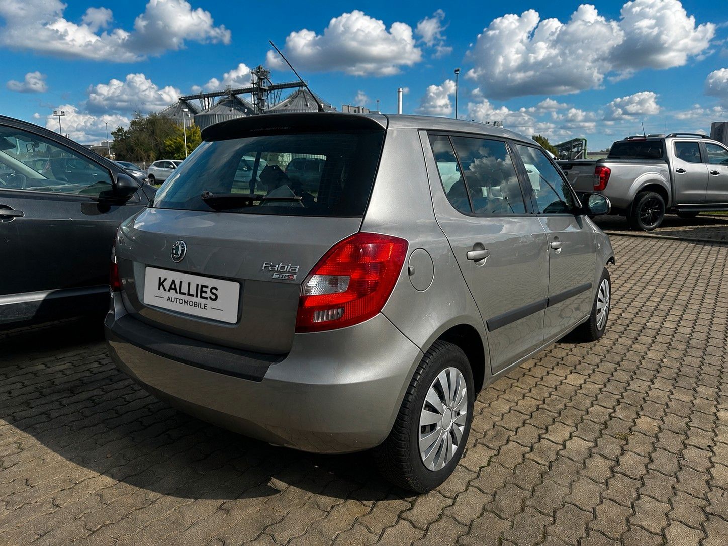 Fahrzeugabbildung SKODA Fabia 1.2  5-Trg Klima / Tempomat