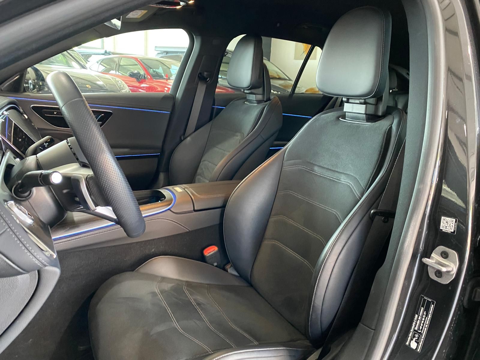 Fahrzeugabbildung Mercedes-Benz E 220 d T AMG/DIS/´19/STHZG/Night/TOTW/