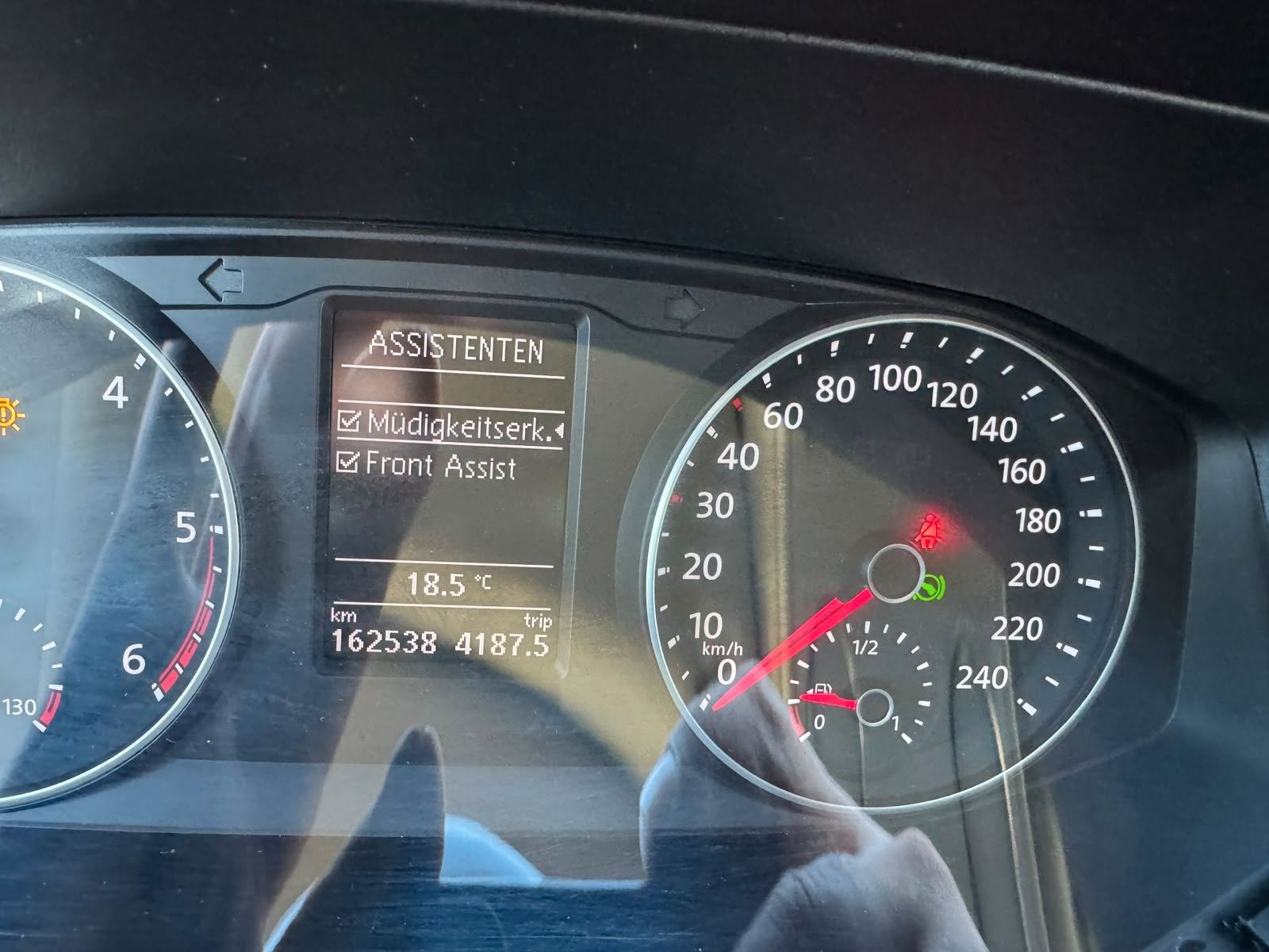 Fahrzeugabbildung Volkswagen T6 Multivan Trendline DSG WEBASTO