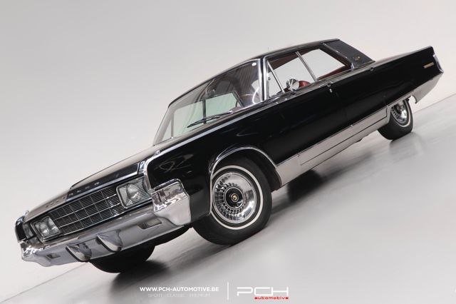 Chrysler New Yorker VI 6.8 V8 345hp Aut.