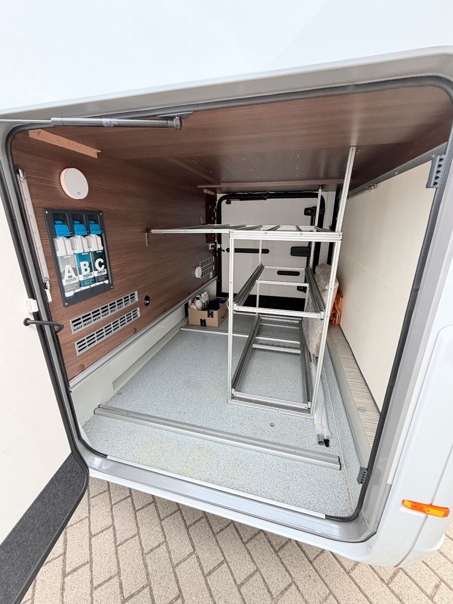 Fahrzeugabbildung Bürstner Elegance I 920 G
