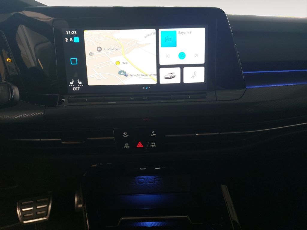 Fahrzeugabbildung Volkswagen Golf 2.0 TDI GTD Matrix Head Up Black Style ACC