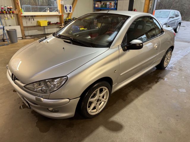 Peugeot 206 Cabriolet CC Platinum *Alles Neu*