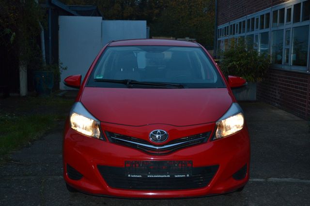 Toyota Yaris 1,0-l-Dual-VVT-i-1HD-Klima-Alu-Navi-Euro5