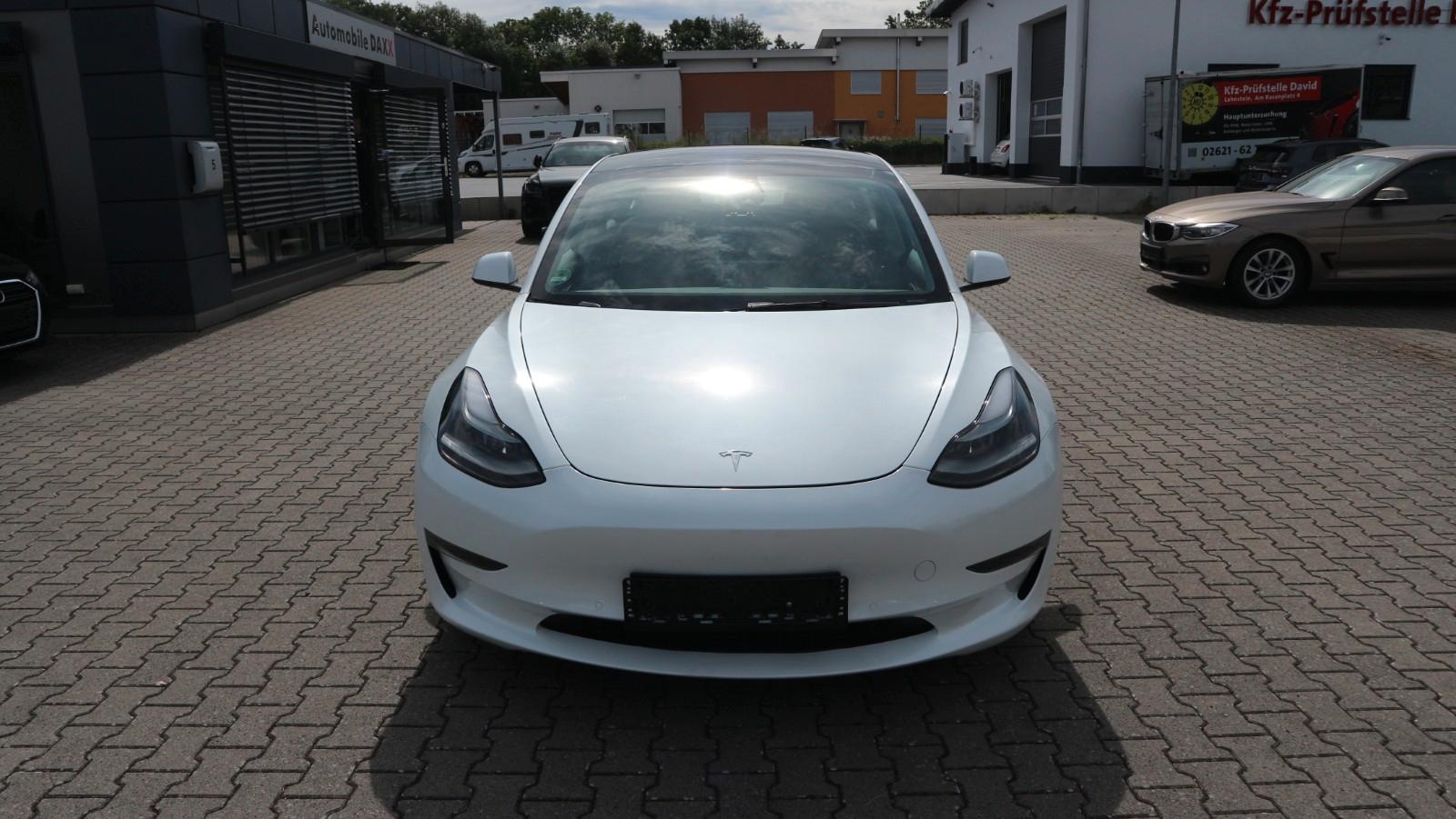 Tesla Model 3 Performance 82kWh Dual AWD