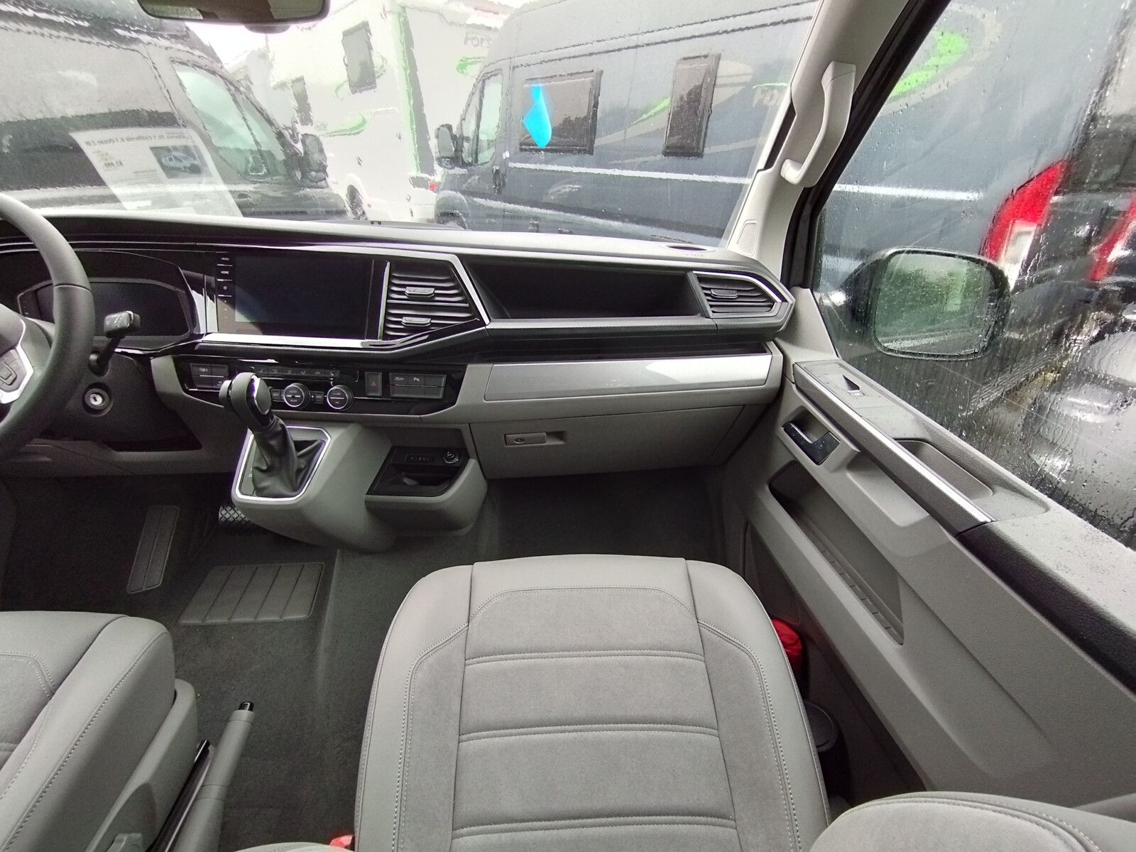 Fahrzeugabbildung Volkswagen California T6.1 California 6.1 Ocean 2,0l  -11%