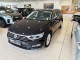 Volkswagen Passat Variant 2.0 TDI Highline BMT LED|Navi|Win - mit Diesel-Antrieb: Schwarz, Alcantara, Kombi