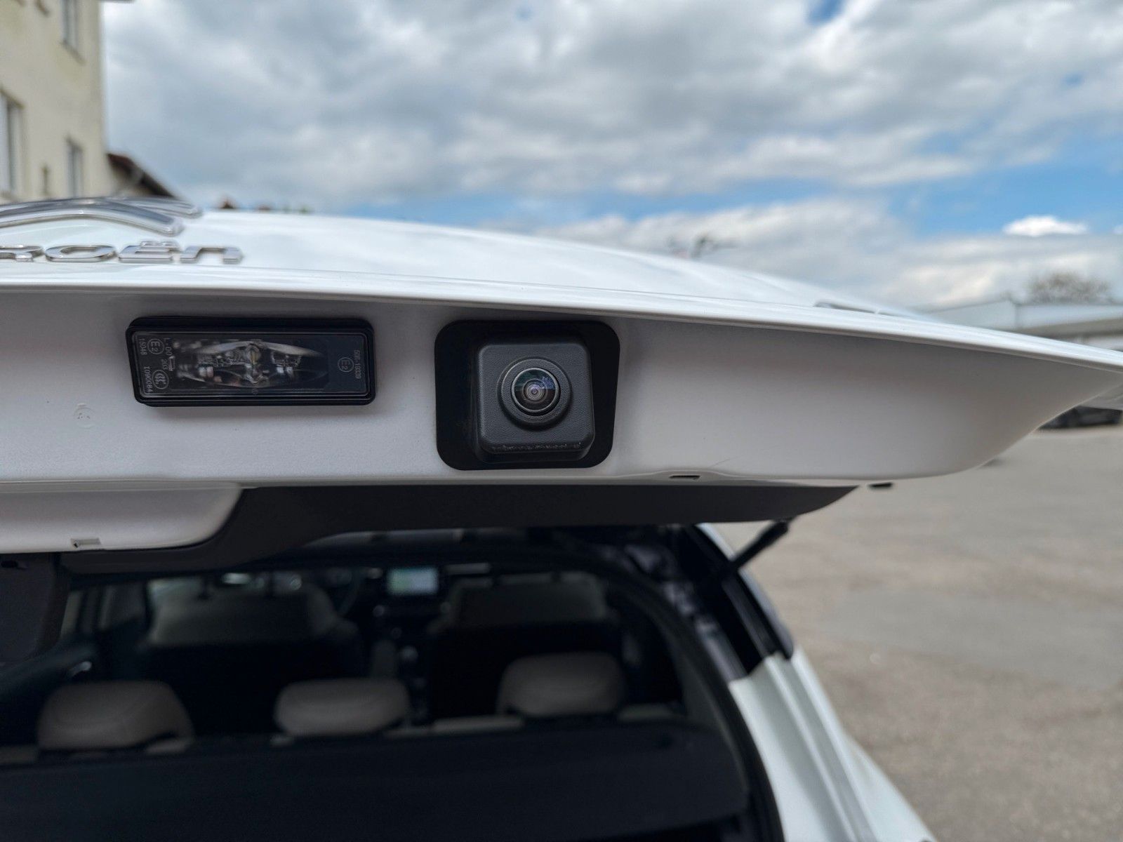 Fahrzeugabbildung Citroën C3 PureTech 83 Max*Navi*Rückfahrkam*Sitzhzg.