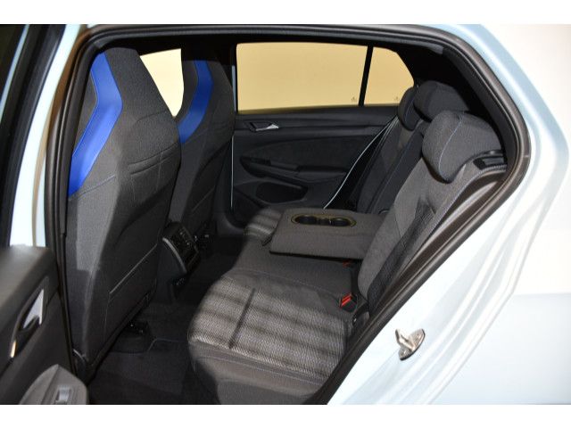 Volkswagen Golf - Bild 9
