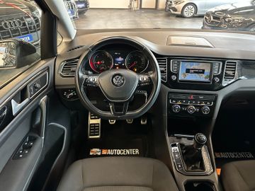 Volkswagen Golf *1-Hand*ACC*2-ZONEN*NAV*SitzHZ*