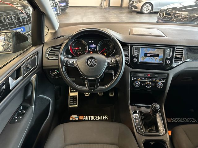 Volkswagen Golf *1-Hand*ACC*2-ZONEN*NAV*SitzHZ*