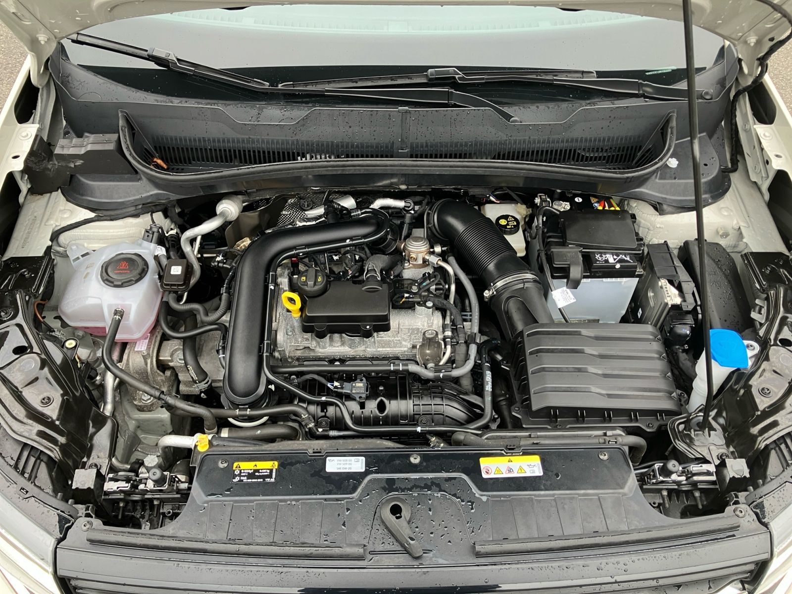 Volkswagen T-Cross - Bild 10