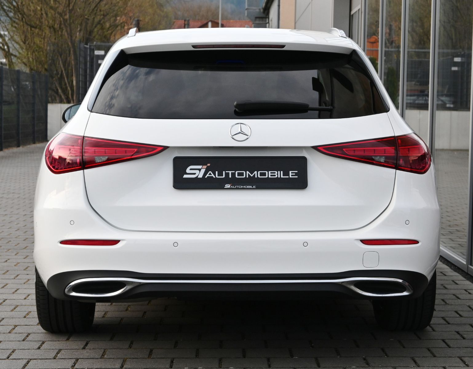 Fahrzeugabbildung Mercedes-Benz C 200 T Aut. Avantgarde °ACC°DIGITAL LIGHT°MEMO°
