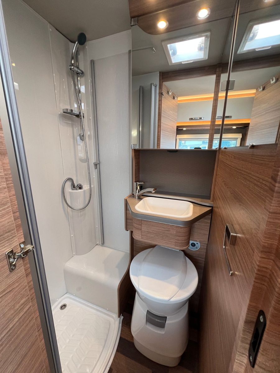 Fahrzeugabbildung Weinsberg CaraCompact Edition Pepper 600 MEG MJ26