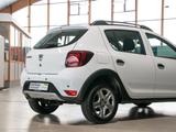 Dacia Sandero II 0.9 eco Stepway TCe 90 (S&S) Navi Rüc - Dacia: Eco
