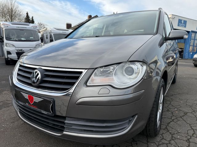 Volkswagen Touran United+Navi+Ahk+SHZ+Tempomat+ Kette neu