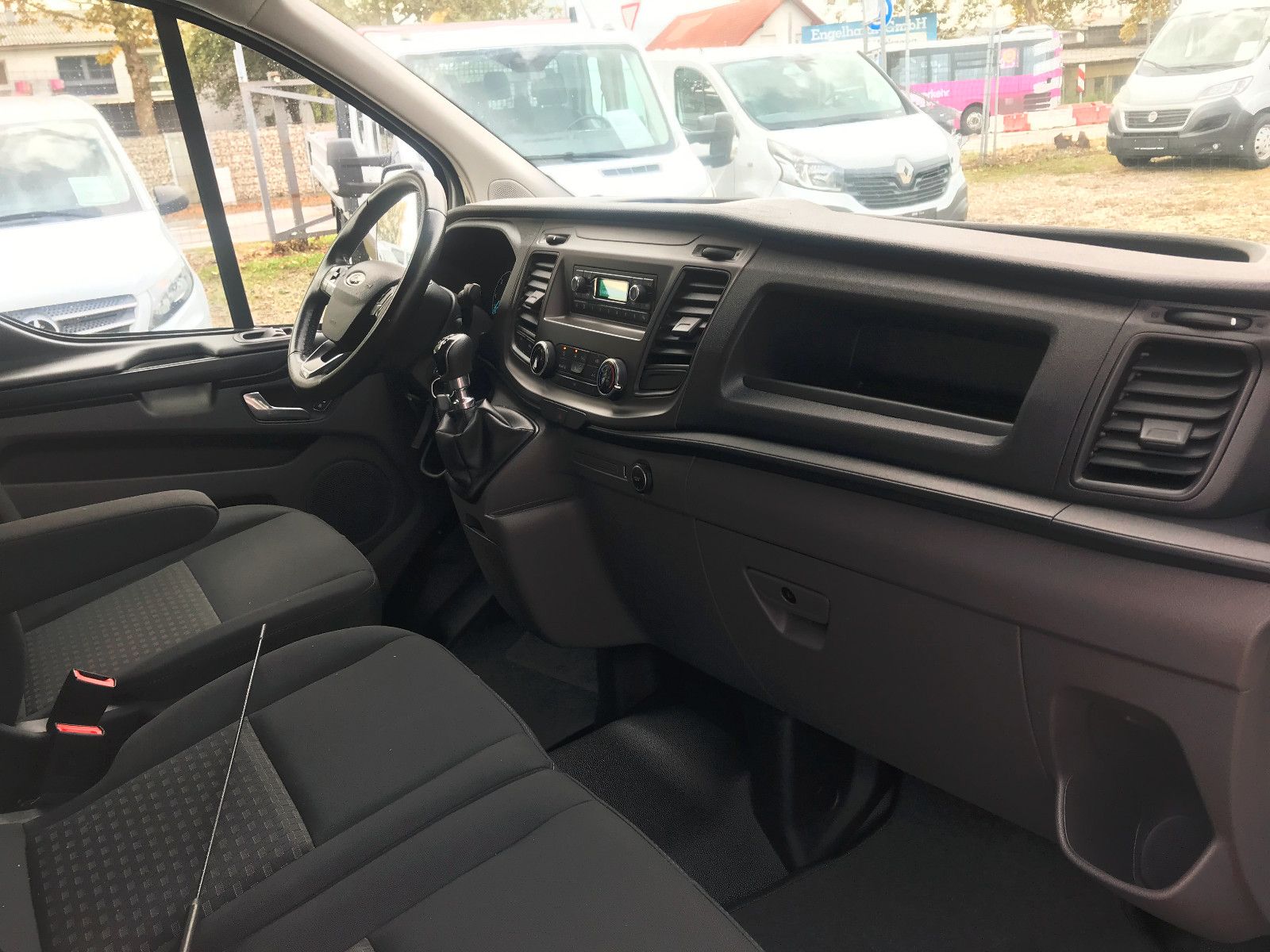 Fahrzeugabbildung Ford TransitCustomKasten340 L1Trend,AHK,STH,PDC,LED