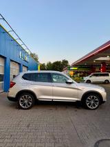 BMW X3 xDrive35i xLine wenig Kilometer sehr gepflegt - BMW X3: Xdrive35i
