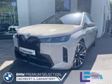 BMW iX xDrive60 M Sport Pro || Pano AHK Autobahnass - BMW mit Elektro-Antrieb: Beige