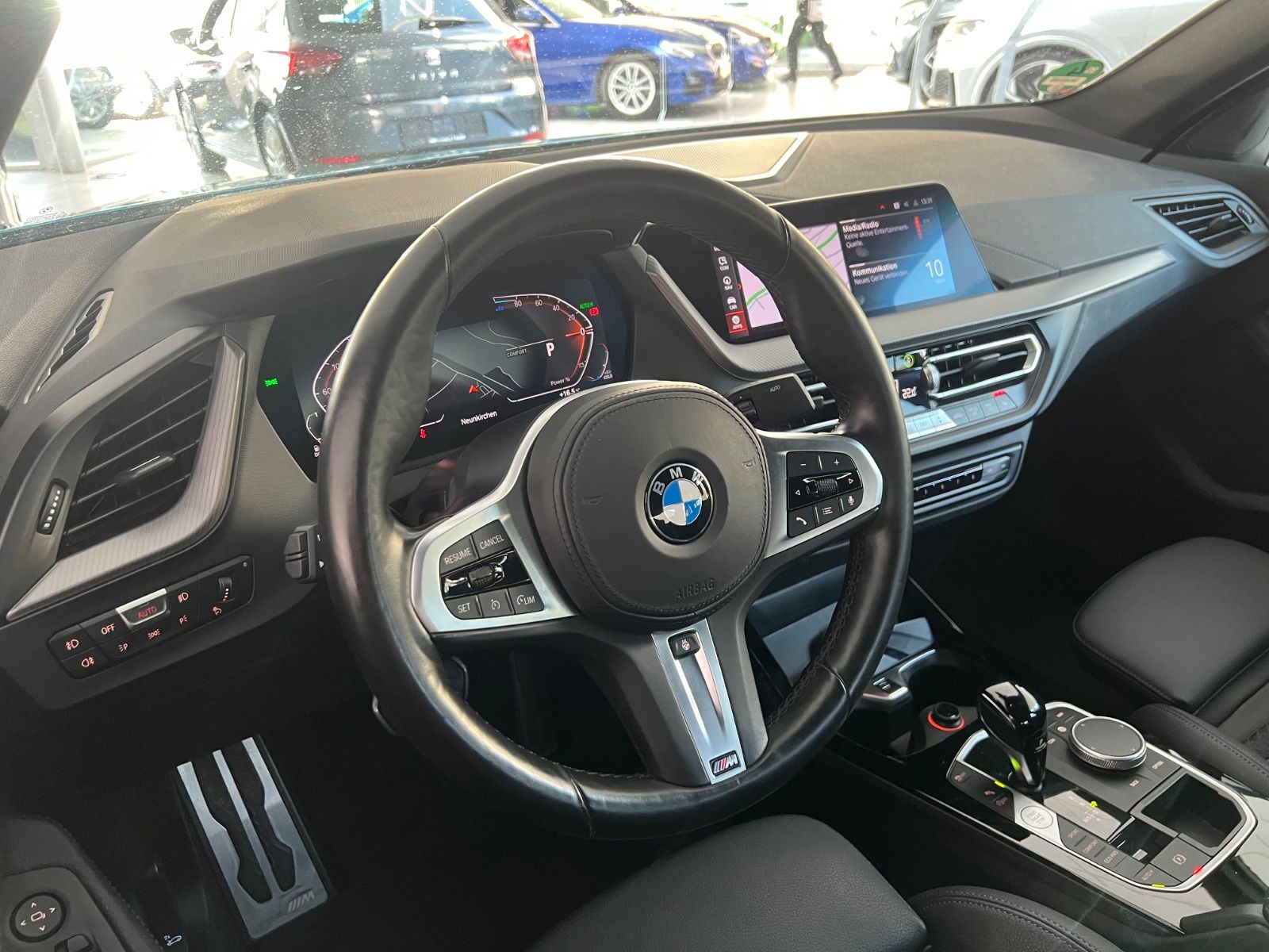 Fahrzeugabbildung BMW 2 Gran Coupe 220 d xDrive M Sport *SONDERLACK*
