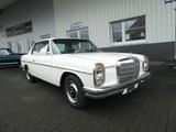 Mercedes-Benz 220 D - Oldtimer mit Diesel-Antrieb