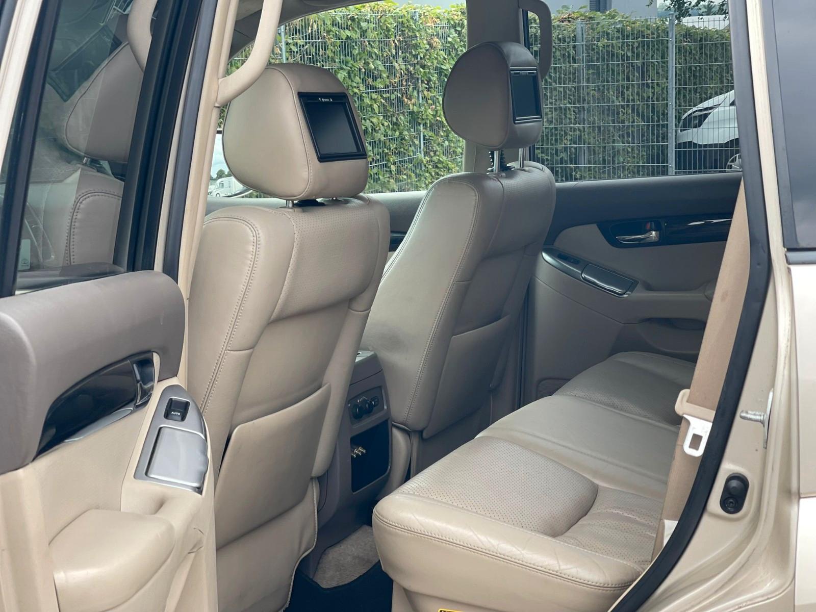 TOYOTA LAND CRUISER PRADO 3.0 EXECUTIVE 173CH  8 PLACES