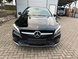 Mercedes-Benz CLA 180 Shooting Brake - - schwarze Mercedes-Benz CLA 180 Shooting Brake