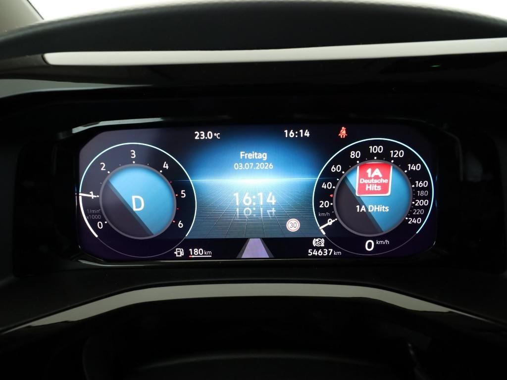 T7 Multivan 2.0 TDI NAV,STHZ,IQL,PANO.