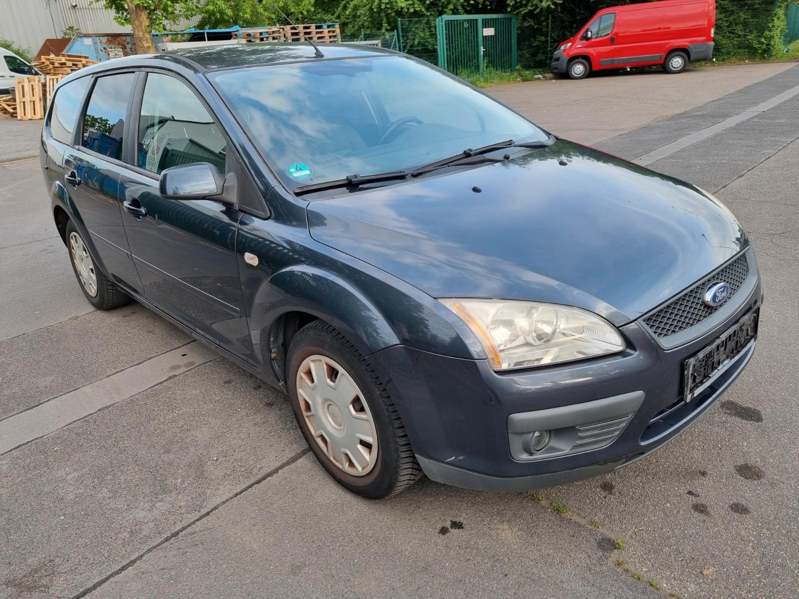 Ford Focus 1,6 Ambiente Turnier